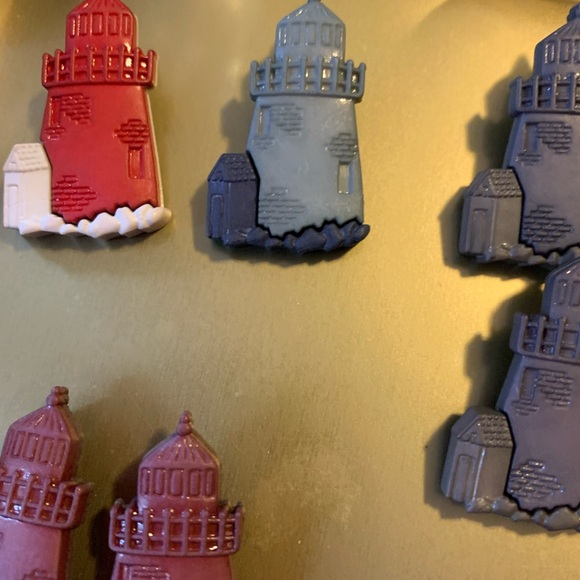 Colorful Lighthouse Button Set - Picture 2 of 8